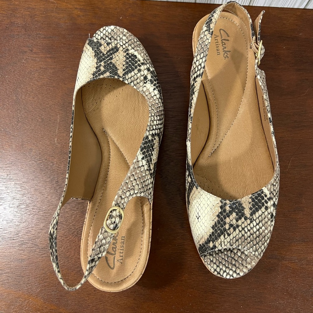 Clark Artisan SnakeSkin Sandal